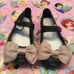 Black Jelly Bow Shoes